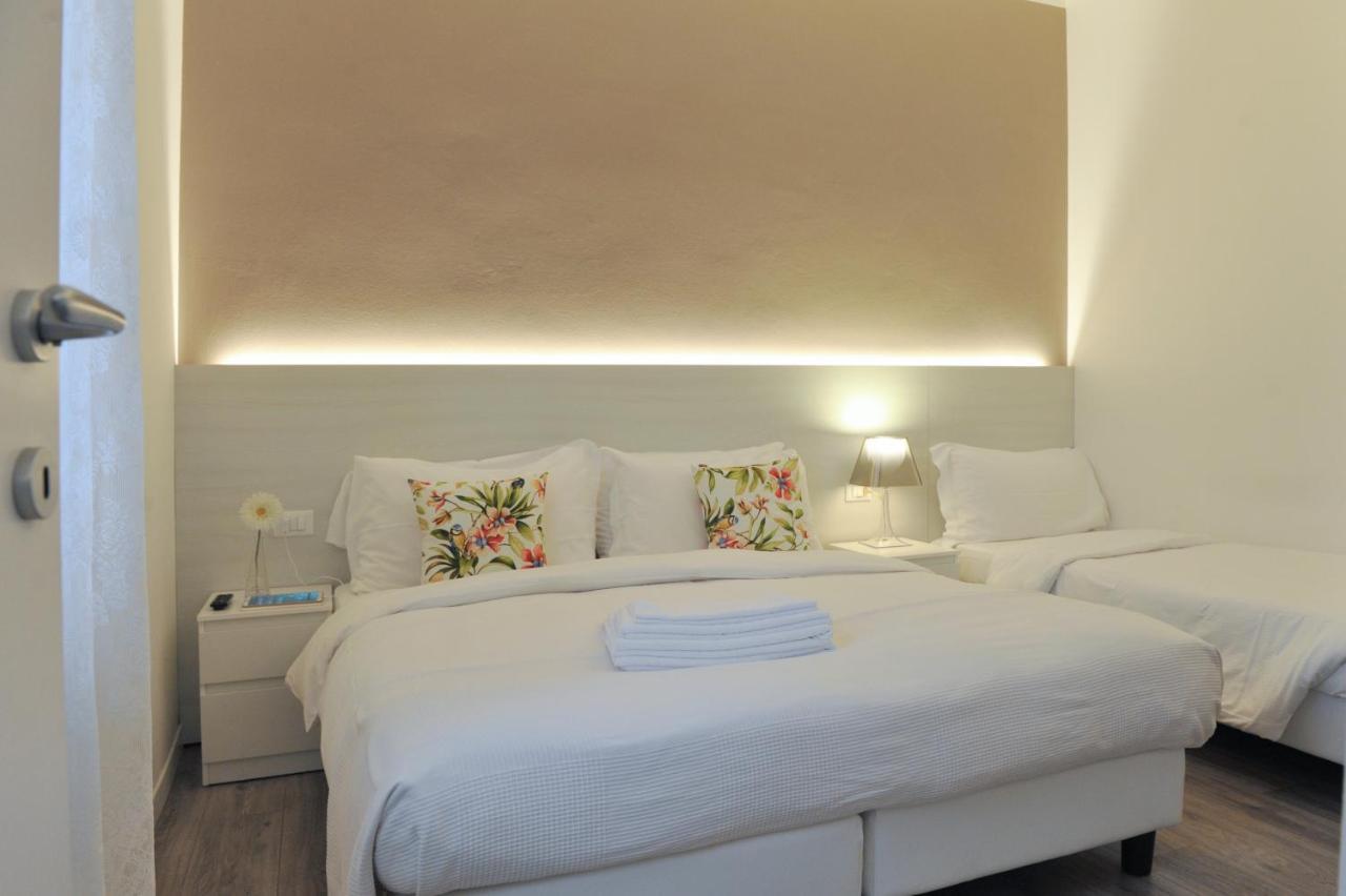 Bed Da Anna Hotel Peschiera del Garda Ngoại thất bức ảnh