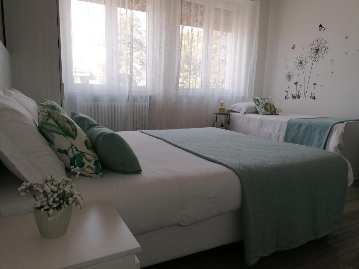 Bed Da Anna Hotel Peschiera del Garda Ngoại thất bức ảnh